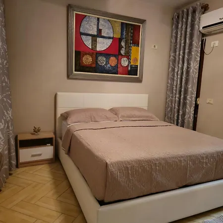 Vendégház Myrtaj *
